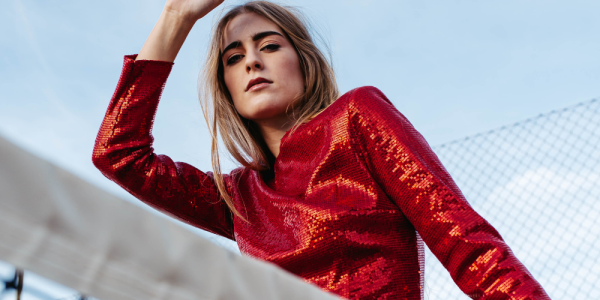 LAS CLAVES QUE NUNCA FALLAN PARA ENCONTRAR TU VESTIDO DE FIESTA PERFECTO PARA ESTA NAVIDAD